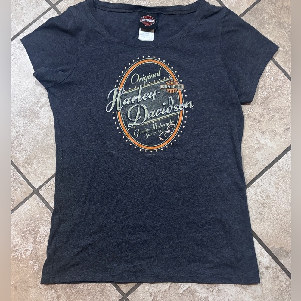 Harley Davidson T shirt
Size Large
Like New